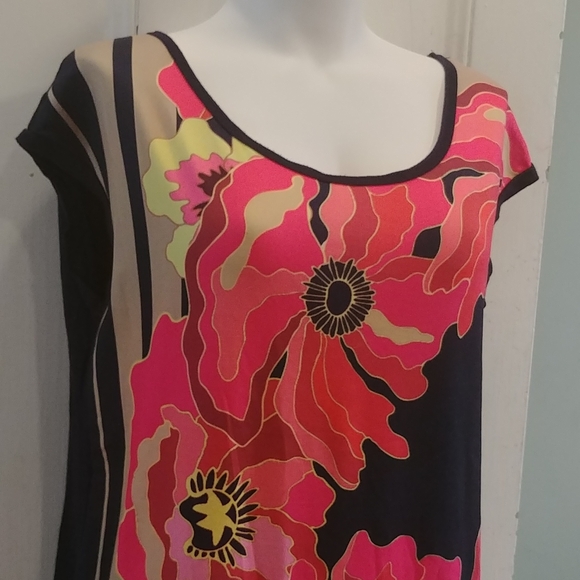 Edista Los Angeles Floral Printed Top - Picture 2 of 5
